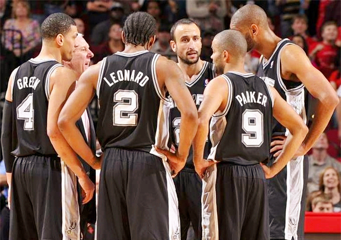 记者：洛佩斯因伤缺席泰山队训练，大概率将缺席赛季收官战（洛佩斯因伤缺席泰山队合练，或将无缘赛季收官战）