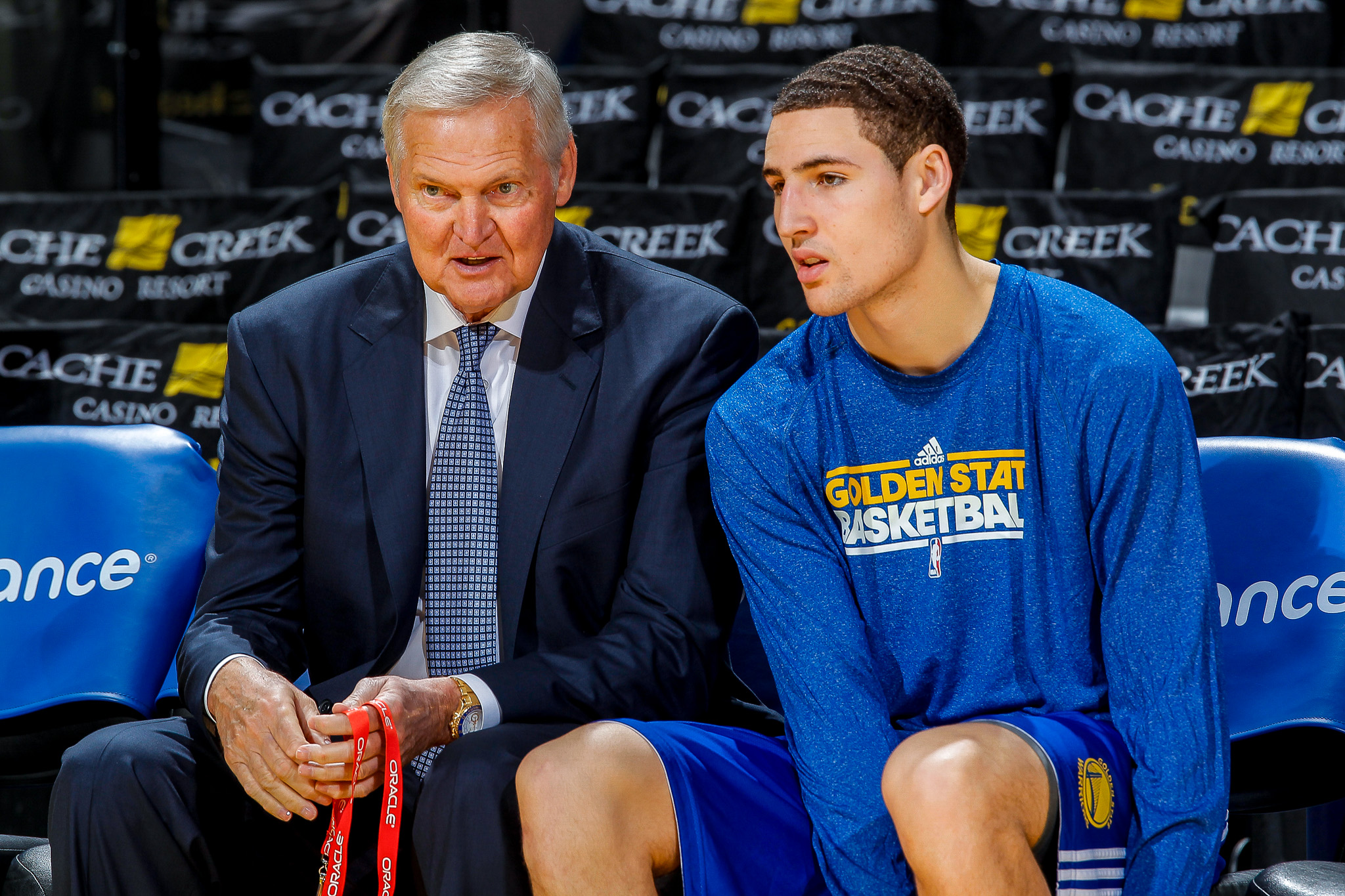 穆斯塔菲：阿森纳是赢球热门；拜仁要小心枪手的定位球（穆斯塔菲：阿森纳更被看好取胜，拜仁须提防枪手定位球）