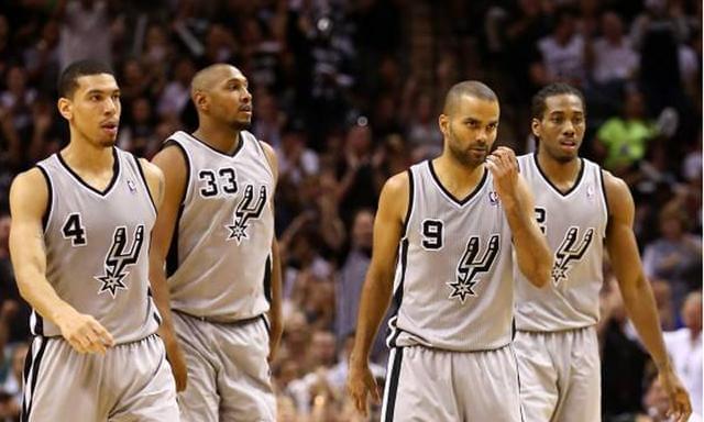 布达佩斯Major：依旧地狱归来？FaZe横扫PUA晋级八强（布达佩斯Major：FaZe横扫PUA进八强，“地狱归来”仍在上演？）