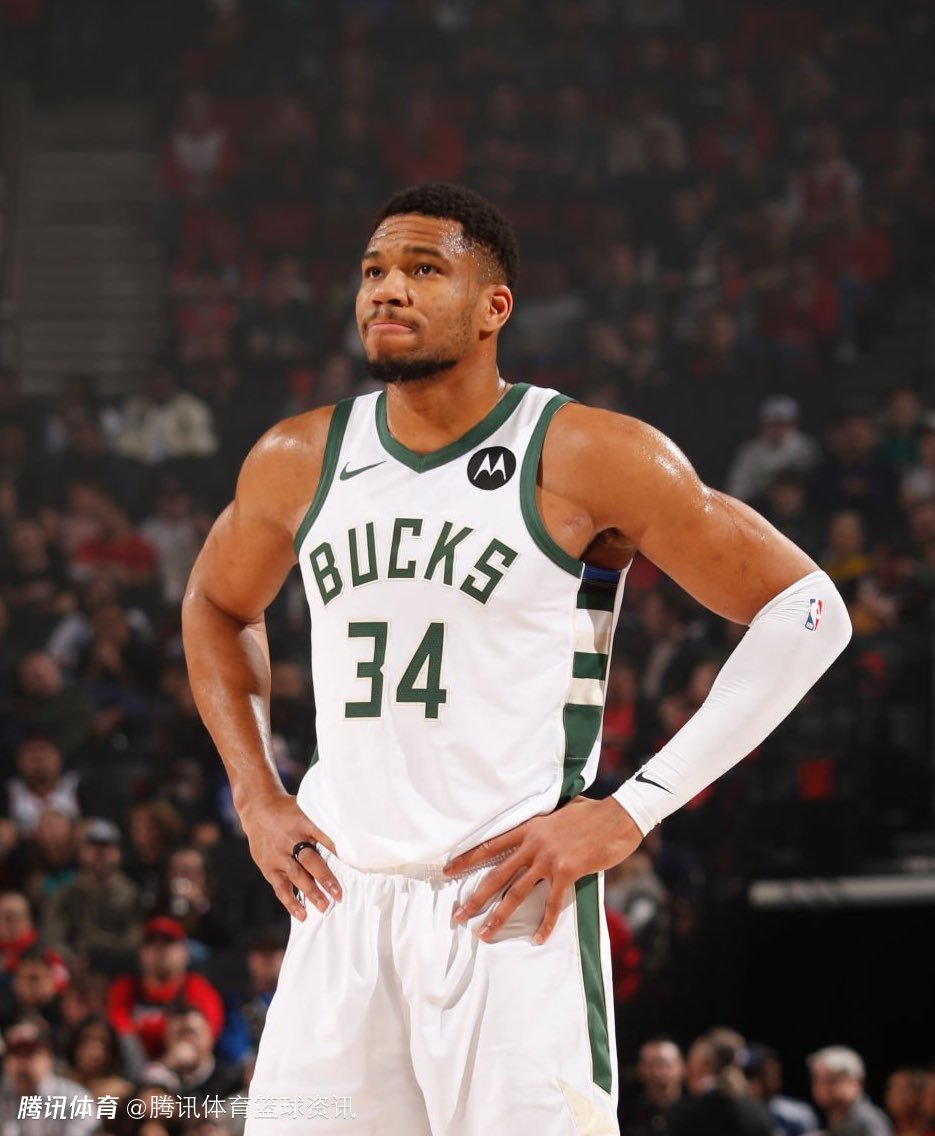 法尔克：拜仁计划明年夏天开启中国行，踢两场友谊赛（法尔克称拜仁计划明夏访华，安排两场热身赛）